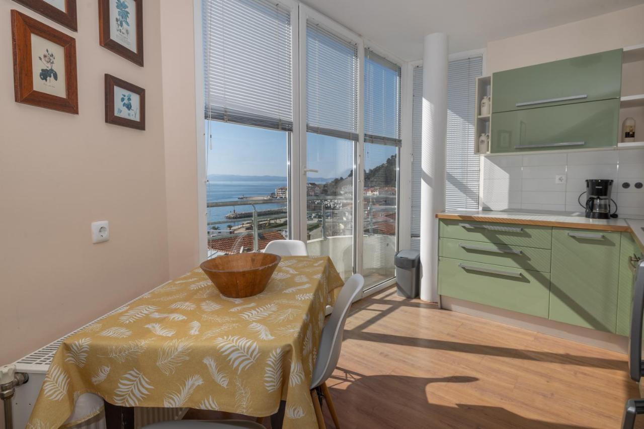 Apartments Villa Mandarina Подгора Экстерьер фото